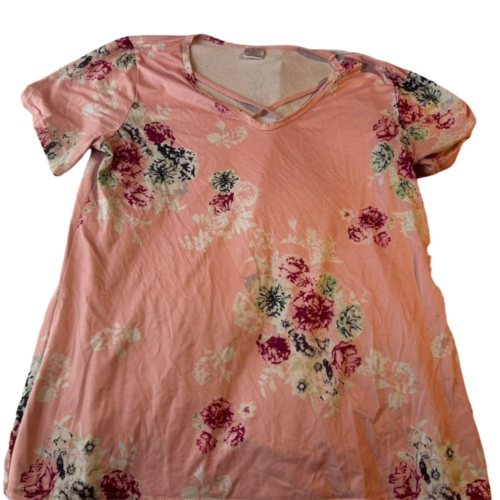 Pretty light pink tshirt